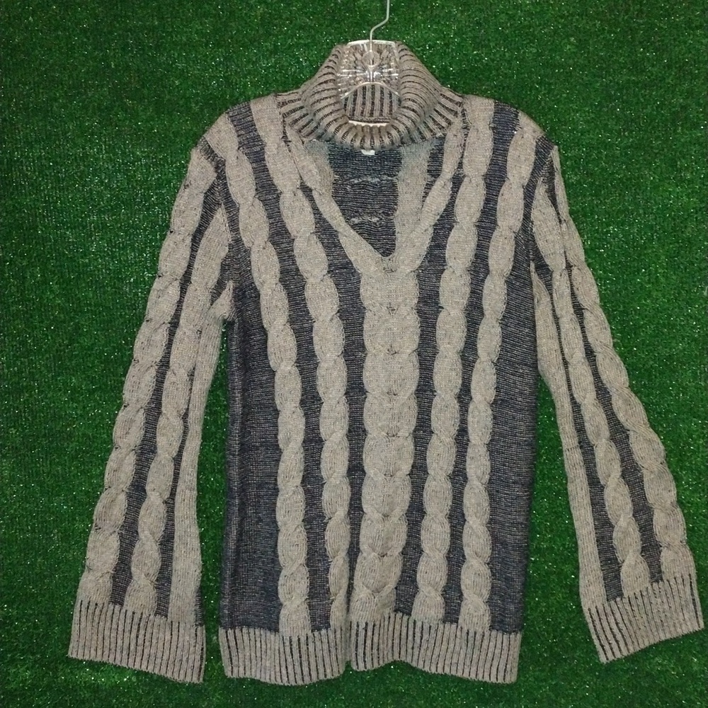 Indigo threads and Co cable net turtlenecks sweater